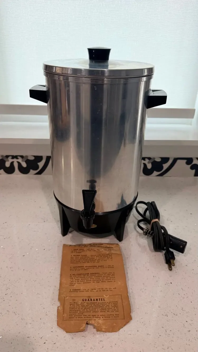 Vintage West Bend 30 Cup Capacity Electric Coffeemaker